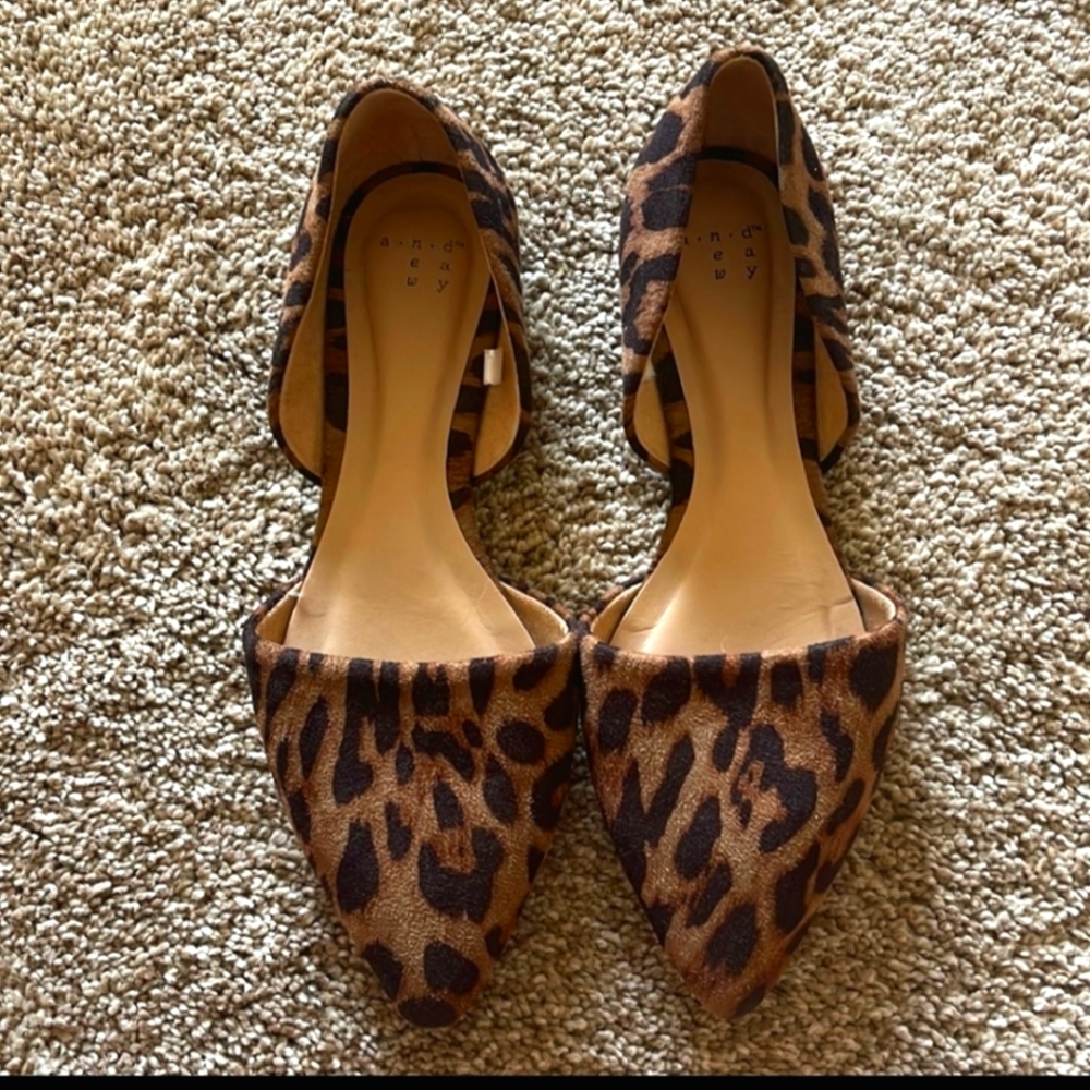 Leopard print flats